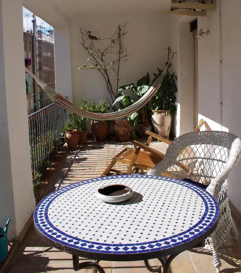 Beautiful Room In The Centre Barcelona Bed & Breakfast